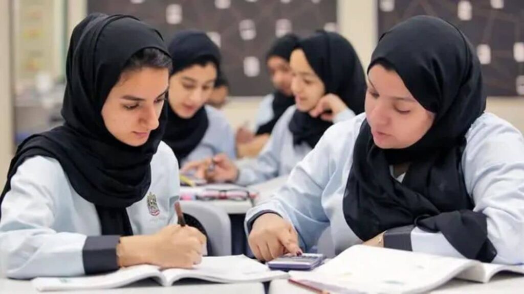 Fully Funded Scholarships at UAE, Dubai 2021 3 Fully Funded Scholarships at UAE Dubai 2021